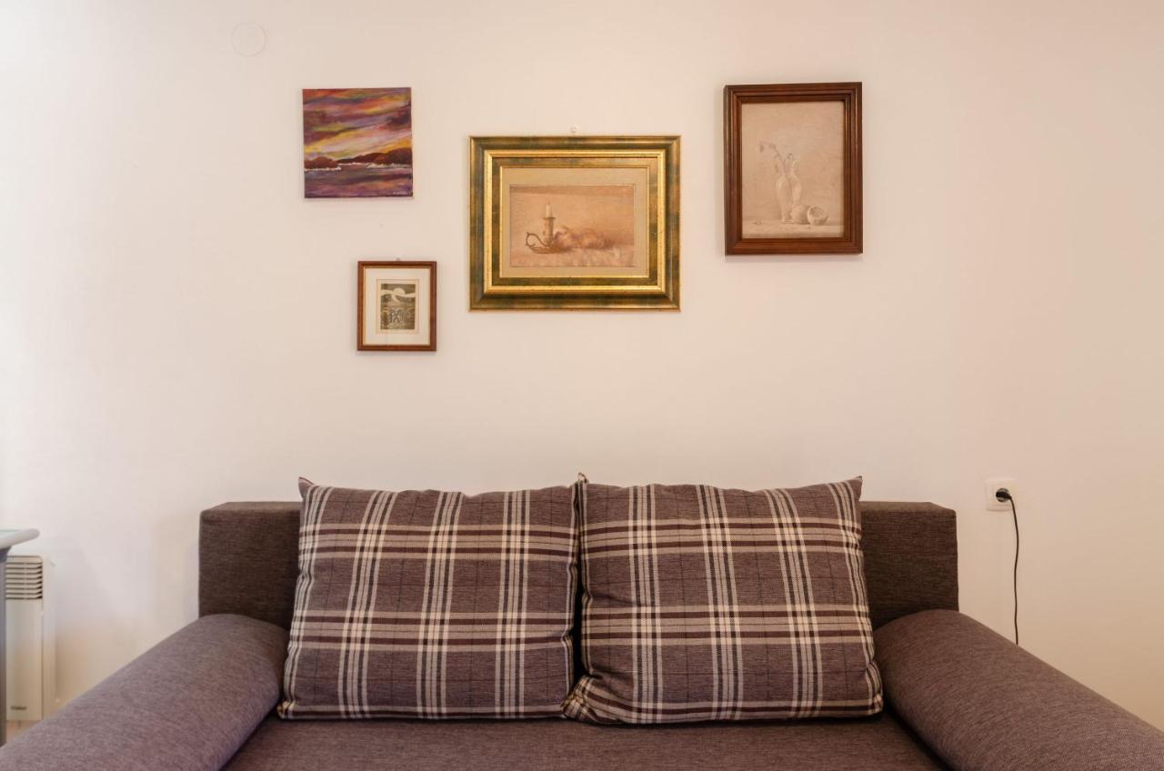 Apartment Tanja Вела-Лука Екстер'єр фото
